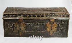 A Late 17th Early 18th Century Travelling Trunk