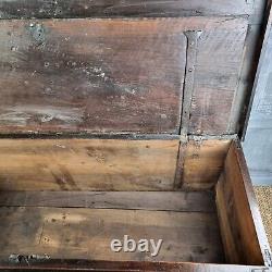 A late 16th early 17th century Coffer