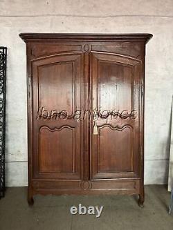 ANTIQUE LATE 18th c. 1780s ORIGINAL FRENCH PROVINCIAL 2 DOOR ARMOIRE. SOLID WOOD