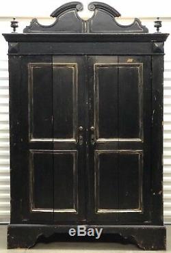 Antique American Heavy Pinewood 2 Door Wardrobe Armoire Late 19th Century