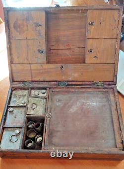 Antique Artist Travel painting Chest / Box & Content /50 Brushes, C. Late 1700s