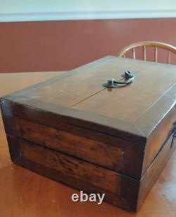 Antique Artist Travel painting Chest / Box & Content /50 Brushes, C. Late 1700s