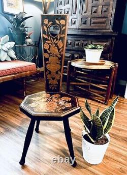 Antique Carved and Painted 4-Legged Fruitwood Spinning Chair, Late 19th Century