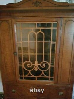 Antique China Cabinet Late 1800s early 1900s poss Cherry or Mahogany not sure