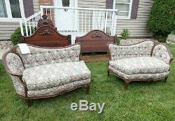 Antique French Louis XV Style Settee/ Love Seat Set, Late 19 Century