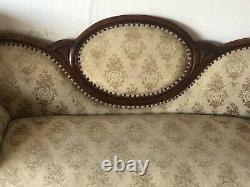Antique Late 1800s- Early 1900s Sofa / Couch On Wheels