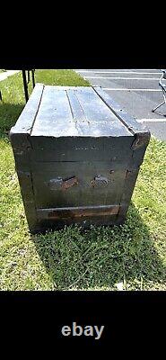 Antique Late 1800s Trunk