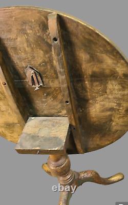 Antique Late 18th Century Italian Hand Painted Swans Floral Round Tilt Top Table