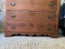 Antique Late 19th C. /early 20th C. Maple Chest of Drawers Dresser 40Wx16Dx38.5H
