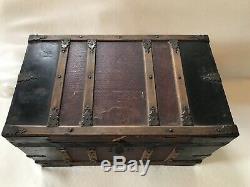 Antique Late 19th Century Doll Steamer Trunk With Original Interior Insert Tray