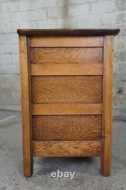 Antique Late Victorian Paneled Oak Chest of Drawers Dresser Nighstand 33