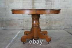 Antique Late Victorian Round Quartersawn Oak Empire Pedestal Dining Table 48
