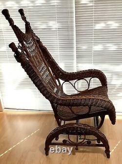 Antique Natural Gliding Wicker Rocker from Late 1800s