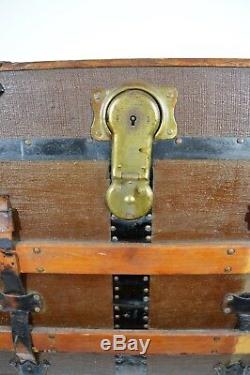 Antique Small Brown Steamer Trunk Late 19th & Early 20th Century 1890-1920