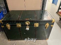 Antique Top Stagecoach Trunk Vintage Ship Steamer Luggage Chest