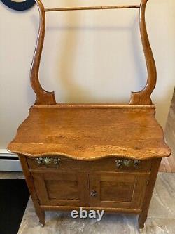 Antique Vintage Oak Dry Sink / Wash Cabinet