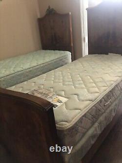 Antique Vintage Set of Twin Beds Late 1800s Early 1900s Includes Mattres/box