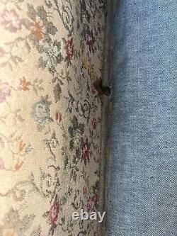 Antique fainting couch Chaise Victorian -Late 1800's Floral Oak Handsome