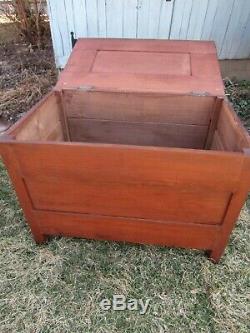 Antique paneled wooden Trunk, Pine, Central PA, late 1800's