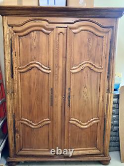Beautiful French Oak Antique Armoire Late 18th/Early 19th Century