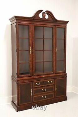 DREXEL HERITAGE Chippendale Flame Mahogany China Cabinet