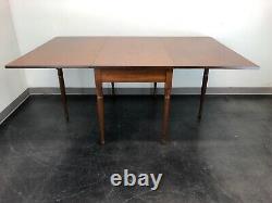 EA CLORE SONS Gateleg Drop Leaf Table No. 513-T