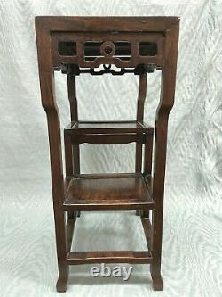 Elegant Late 19th Century Chinese Huanghuali Wood End Table with 2 Shelves