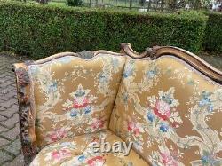 Elegant Louis XVI-Style Gilded Settee with Gold Damask Upholstery Late 20th Ct