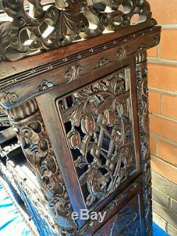 Fine Extremely Rare Antique Chinese Rosewood Display Cabinet. Late Qing Dynasty