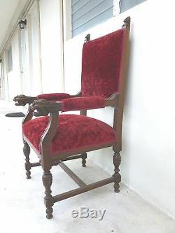 Great Late Victorian Desk Armchair With Lion Head Arms And Lion Head Crests