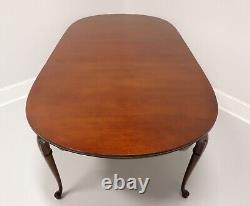 HICKORY CHAIR Mahogany Queen Anne Oval Dining Table