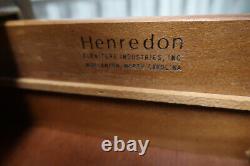 Henredon Mahogany Bow Front 9 Drawers Chest