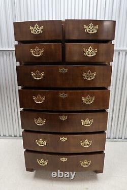 Henredon Mahogany Bow Front 9 Drawers Chest