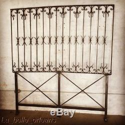 LATE 19THc WROUGHT IRON FENCE PANEL CUSTOM MADE BED HEADBOARD. QUEEN SIZE. L@@k