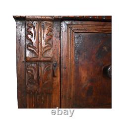 Late 16th to Early 17th-Century Italian Walnut Credenzino Cabinet