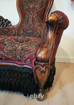 Late 1800's Antique Victorian Fainting Couch With Carved Wood