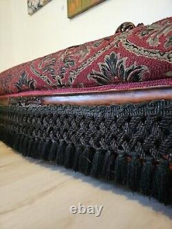 Late 1800's Antique Victorian Fainting Couch With Carved Wood