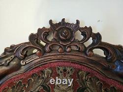 Late 1800's Antique Victorian Fainting Couch With Carved Wood