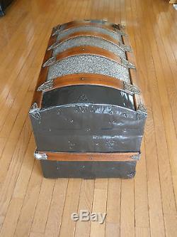Late 1800s HUMPBACK DOME STEAMER TRUNK Floral Tin Pattern