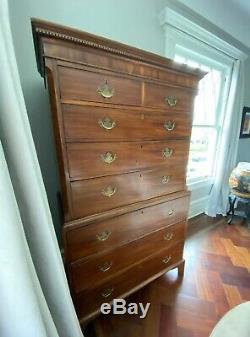 Late 18th Century Antique English Tall Chest on Chest Great Condition