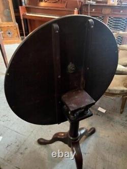 Late 18th Century Antique Georgian English Tilt Top Table Birdcage