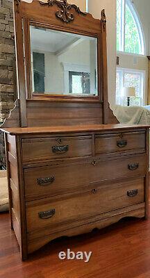 Late 19th Century Antique Dresser & Mirror Knapp Pin And Cove Half Moon Joinery
