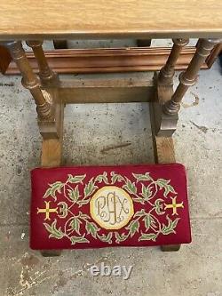 Late 19th Century Carved Oak Gothic Embroidered Church Prie Dieu Kneeler