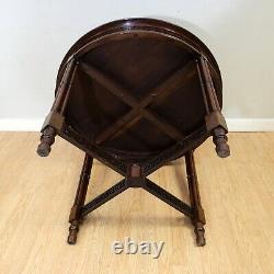 Late 19th Century Chippendale Style Round Occasional Table & Carved Stretchers