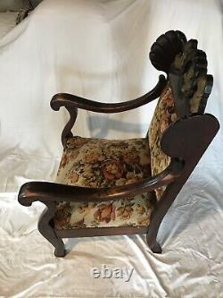 Late 19th Century European Throne King and Queen Chairs- Set of 2