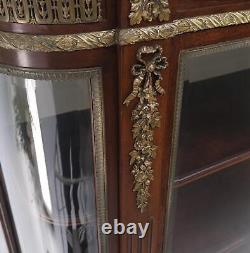 Late 19th Century Gilt Bronze Mounted Ormolu Vitrine Cubboard Curved Glass