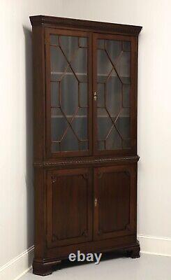 Late 19th Century Mahogany Chippendale Corner Cupboard / Cabinet
