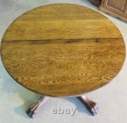 Late 19th Century Oak Table