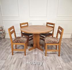 Late 20th Century Circular Pedestal Kitchen Table With Four Chairs F203