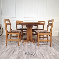 Late 20th Century Circular Pedestal Kitchen Table With Four Chairs F203